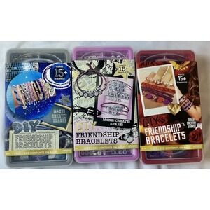 Horizon Group USA DIY‎ Friendship Bracelet Making Kit Makes 15 Plus Bracelets EA